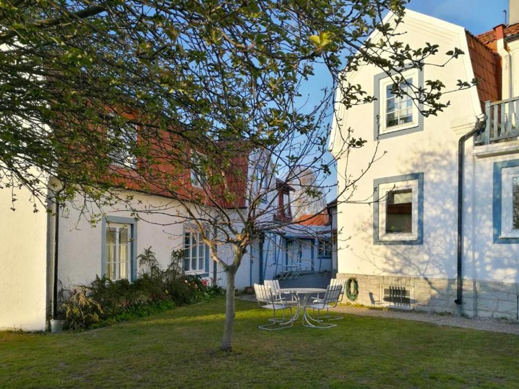 Karl-Oskars Krypin Apartment Visby Exterior photo
